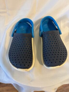 Kids CROCS
